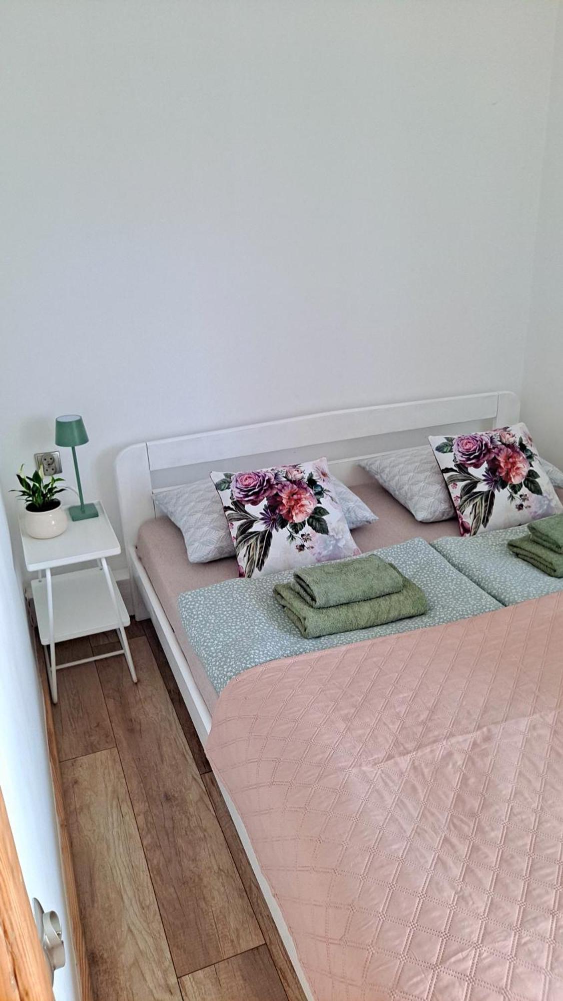 Apartament Dzika Roza Kowary Eksteriør bilde